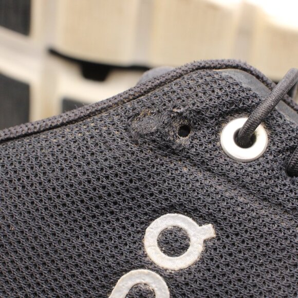 On Running Cloud 5 Road Running Shoes Women's 6.5 Black Casual Sneakers Lace Up - Picture 10 of 10